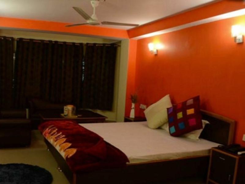 Hotel Beechwood Mussoorie Exterior photo