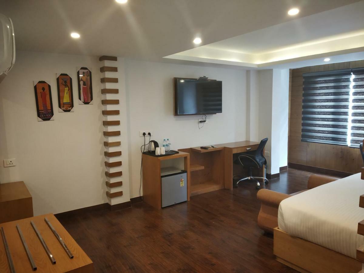Hotel Beechwood Mussoorie Exterior photo