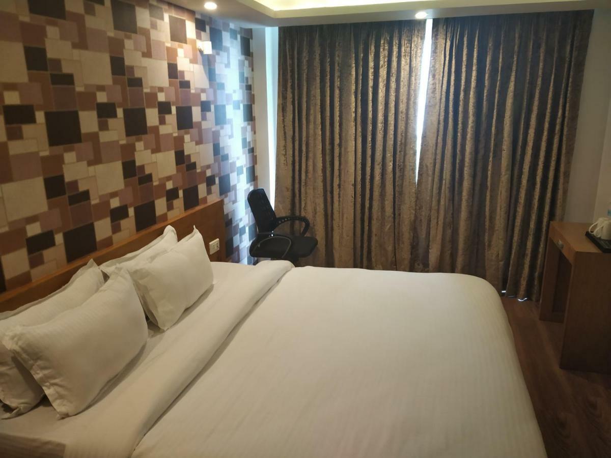 Hotel Beechwood Mussoorie Exterior photo