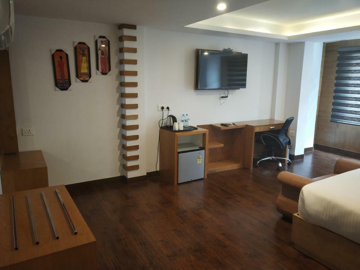 Hotel Beechwood Mussoorie Exterior photo